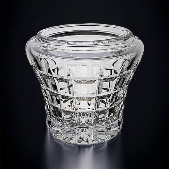 Vintage Cut Crystal Trinket Dish Cigarette Holder Clear Glass Retro Colllectible - Picture 1 of 10